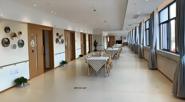 董璇谈2任丈夫：从没想过会和高云翔离婚，张维伊敢娶我很勇敢